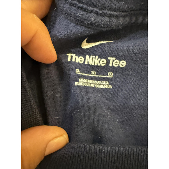 Nike Shirt Mens Extra Large Blue Red Swoosh Athletic Tee Graphic Logo XL Cotton - Picture 4 of 5